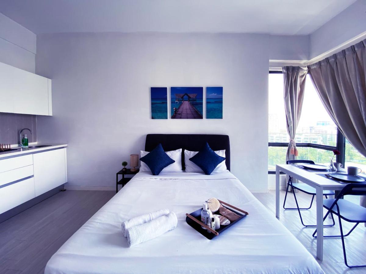 Lily & Loft - The Grand Sofo, Petaling Jaya Apartment Екстериор снимка