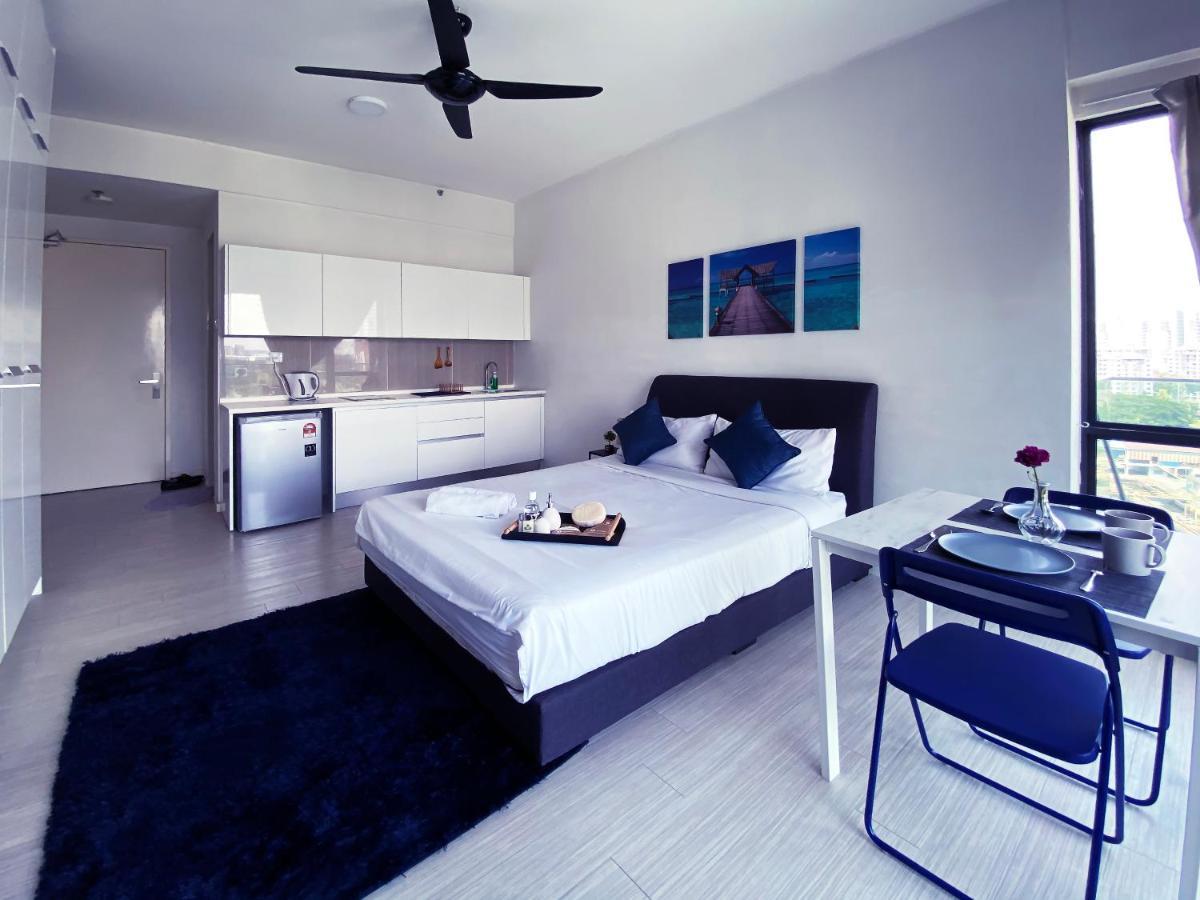 Lily & Loft - The Grand Sofo, Petaling Jaya Apartment Екстериор снимка