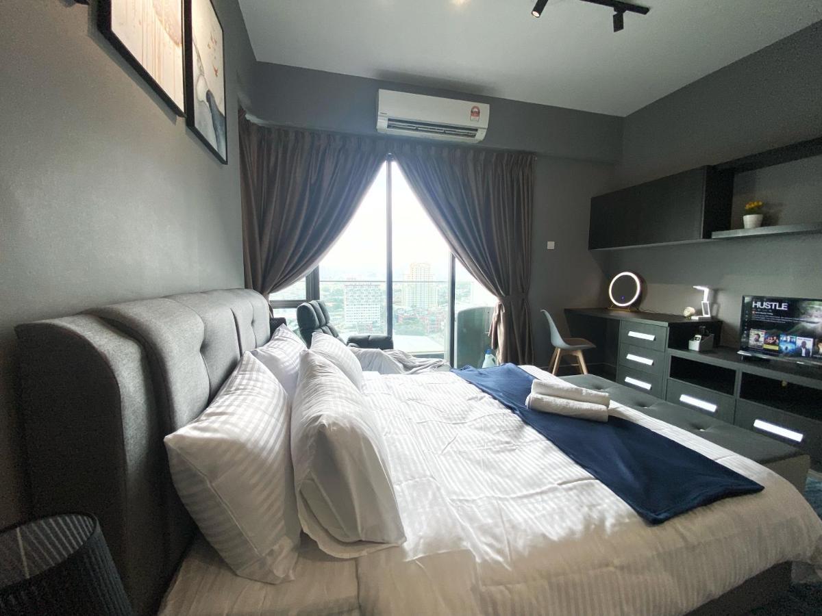Lily & Loft - The Grand Sofo, Petaling Jaya Apartment Екстериор снимка