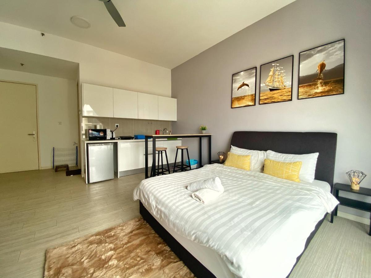 Lily & Loft - The Grand Sofo, Petaling Jaya Apartment Екстериор снимка