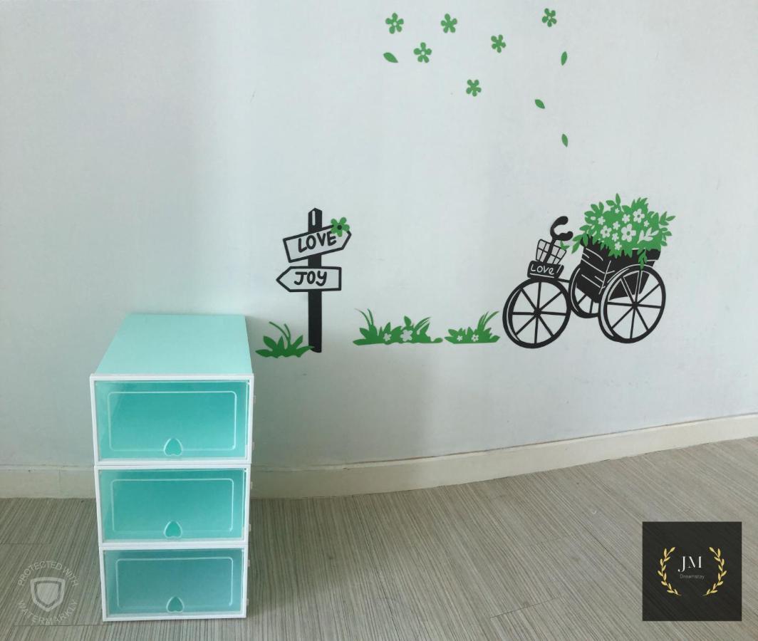 Lily & Loft - The Grand Sofo, Petaling Jaya Apartment Екстериор снимка
